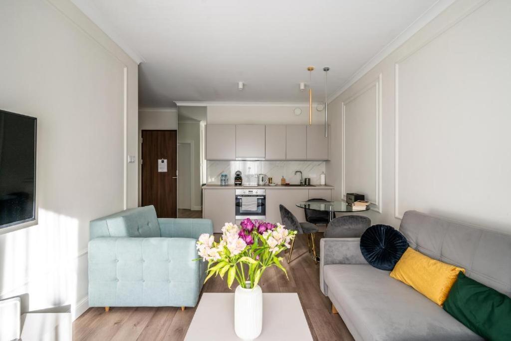 Mennica Residence By Golden Apartments Warsawa Bagian luar foto