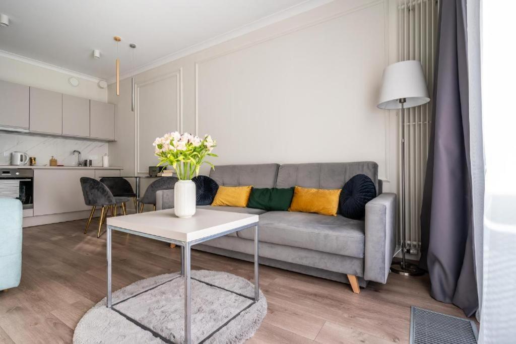 Mennica Residence By Golden Apartments Warsawa Bagian luar foto