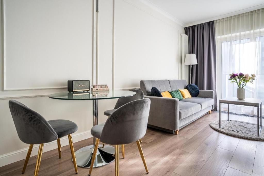 Mennica Residence By Golden Apartments Warsawa Bagian luar foto